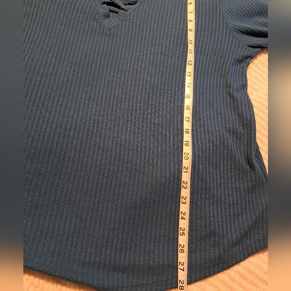 Torrid Top - Picture 13 of 13